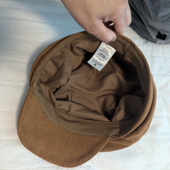 Winter Hat - Picture 7 of 8